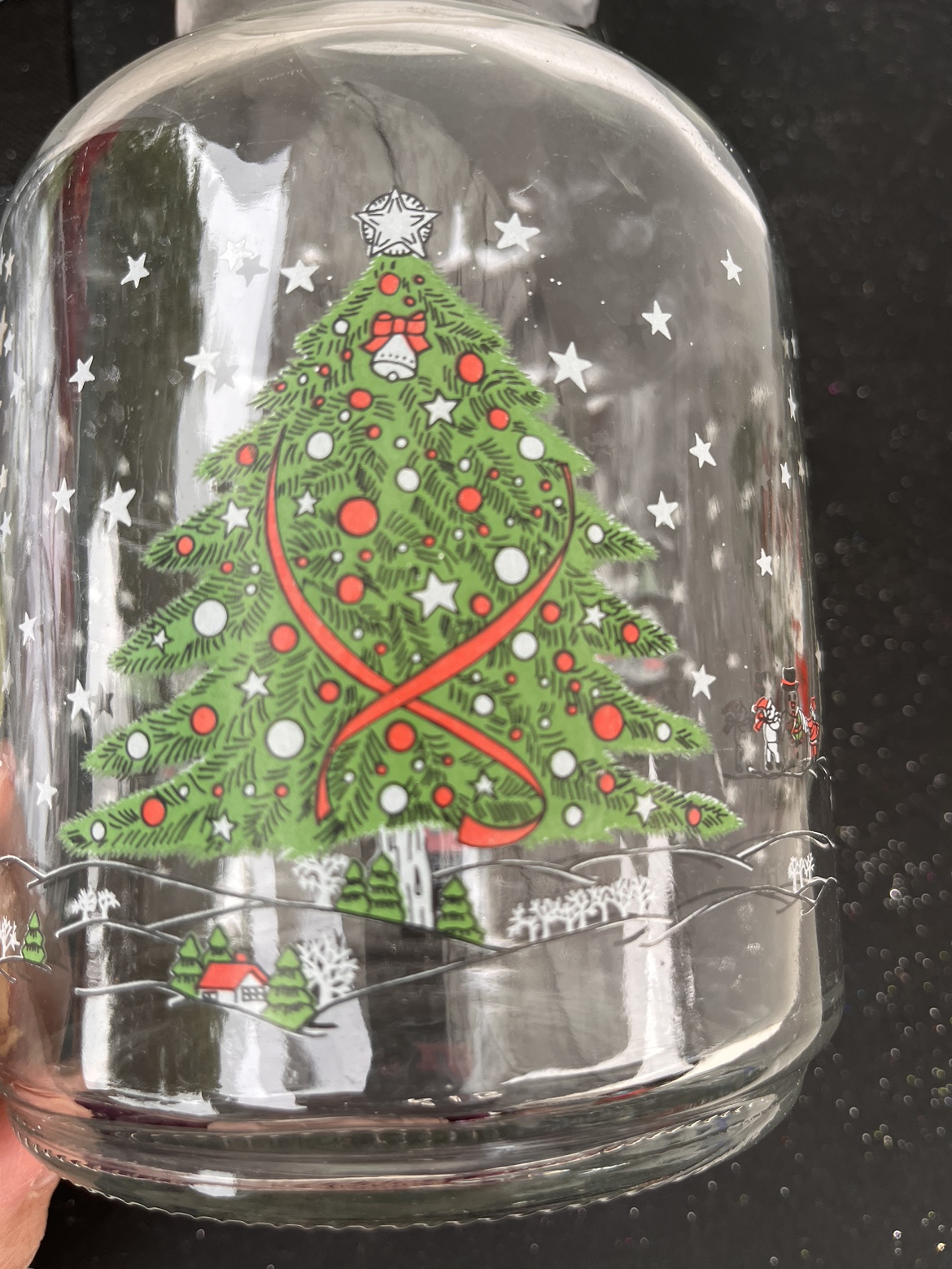 Set of 2 Glass Pitchers with lids - photo 3