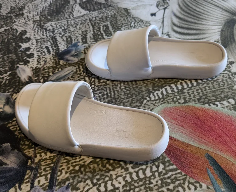 Lululemon Restfeel Slide Shoes image indicator(6)