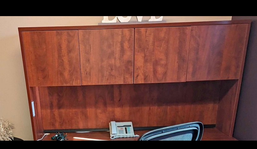 Corner Desk with Hutch - photo 3