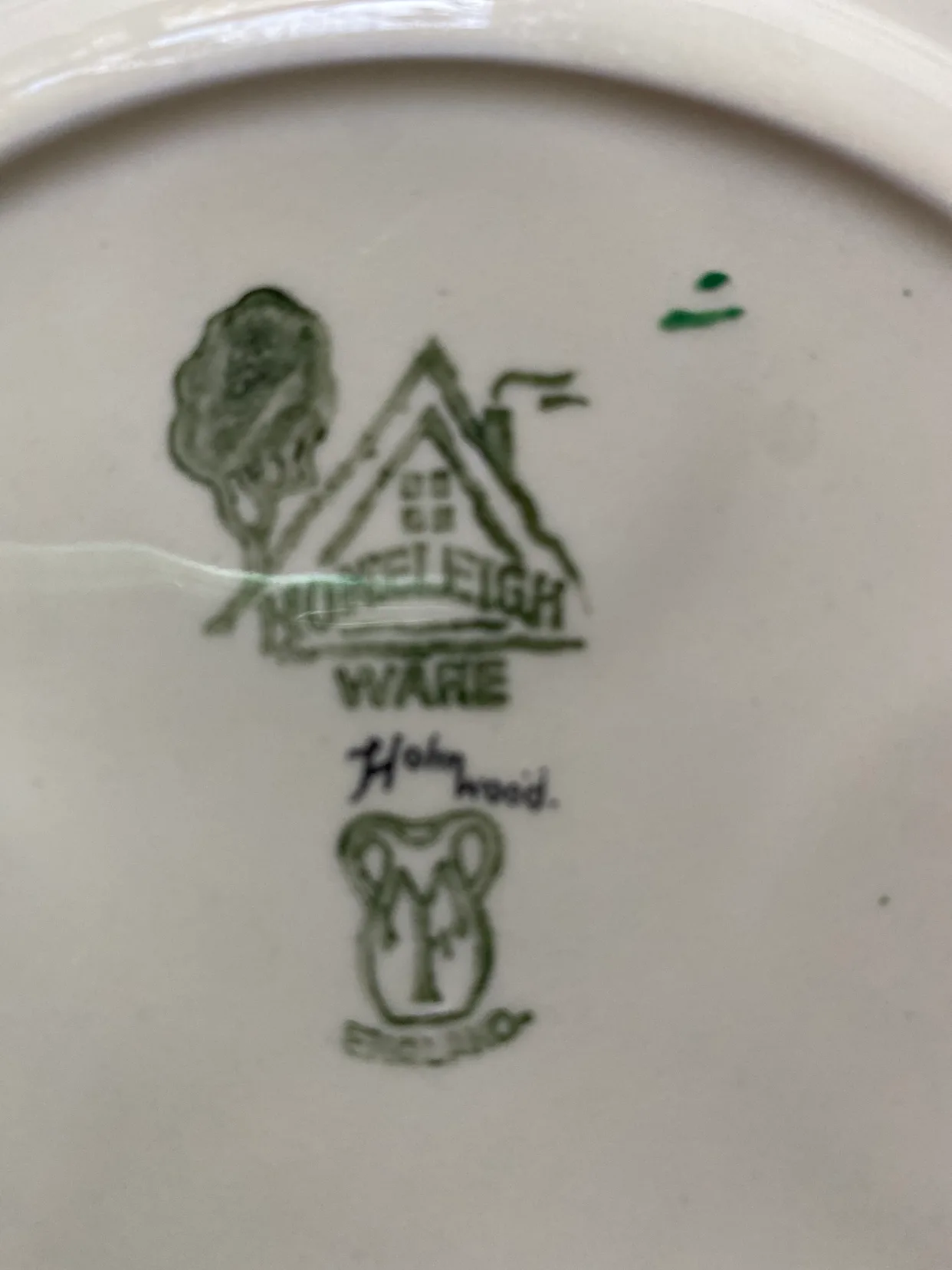 Vintage  4-Hole  Egg  Plate image indicator(2)