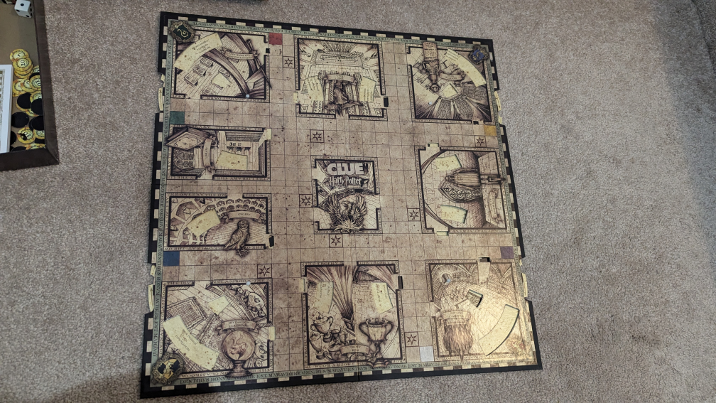 Clue: Harry Potter Edition Board Game - photo 2