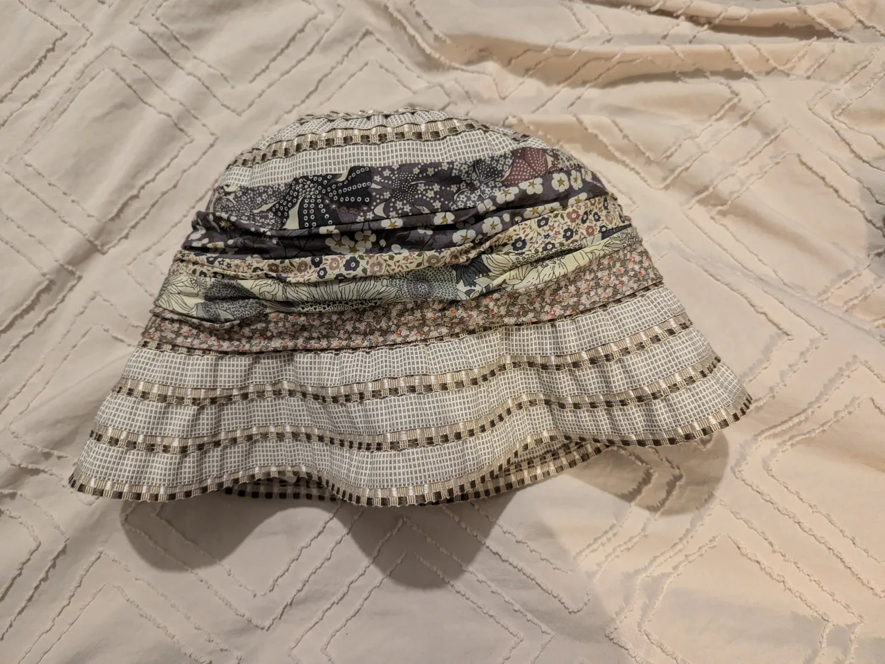 Grevi Floral Sun Hat image indicator(2)