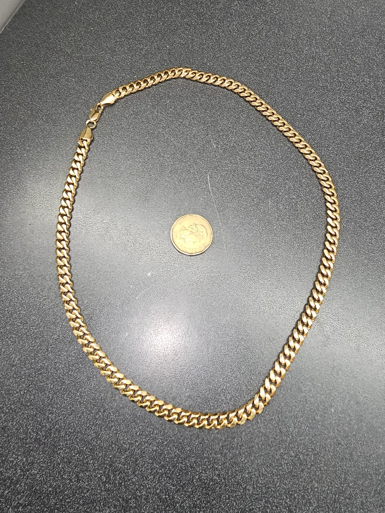 Gold Chain Necklace image indicator(2)
