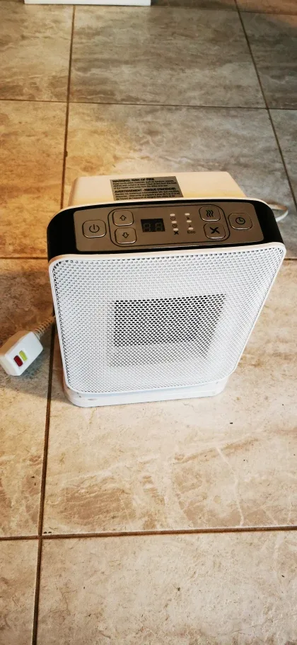 Electric Heater - Needs repair - Free thumbnail