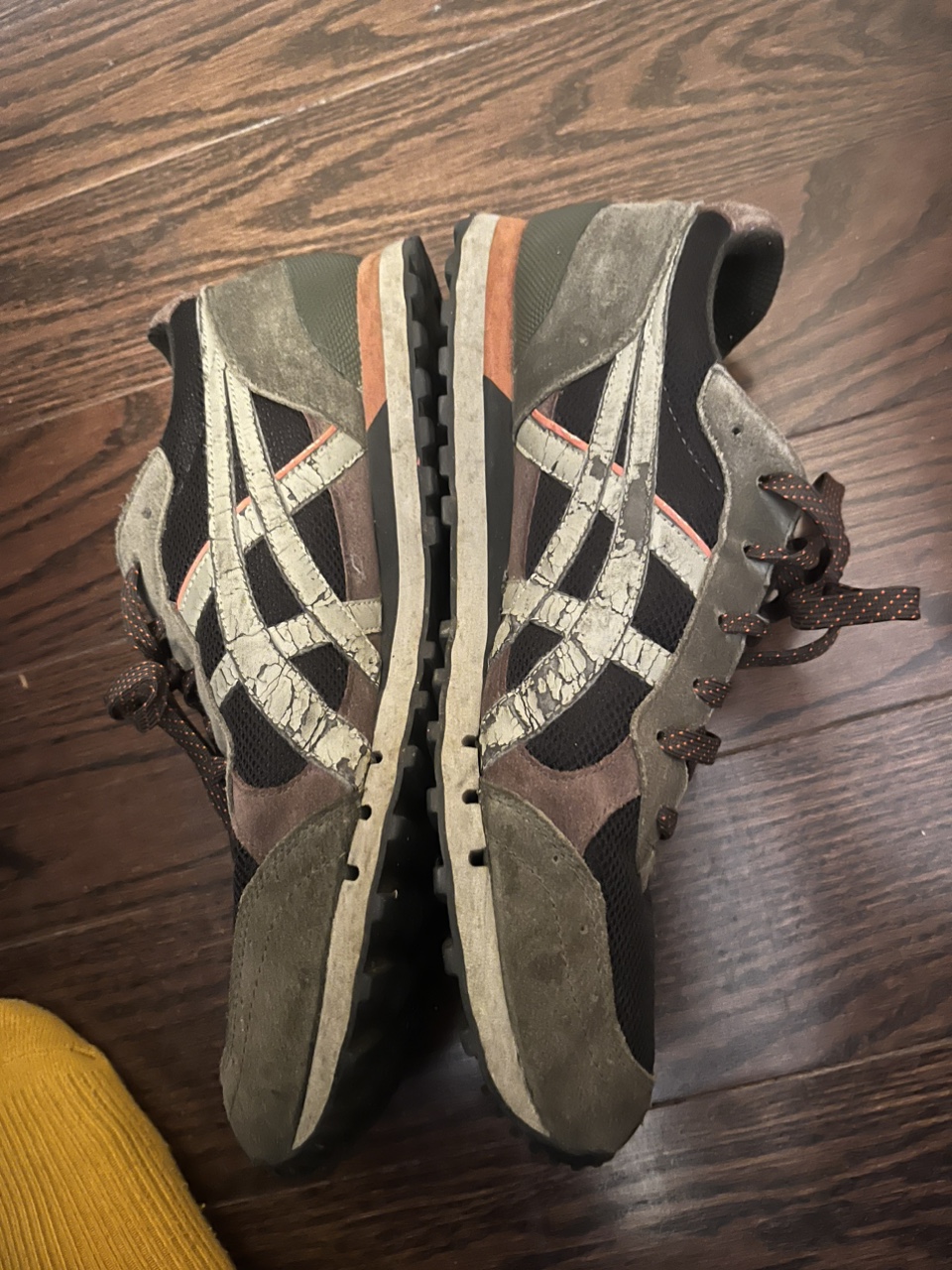 Asics Running Shoes - photo 2