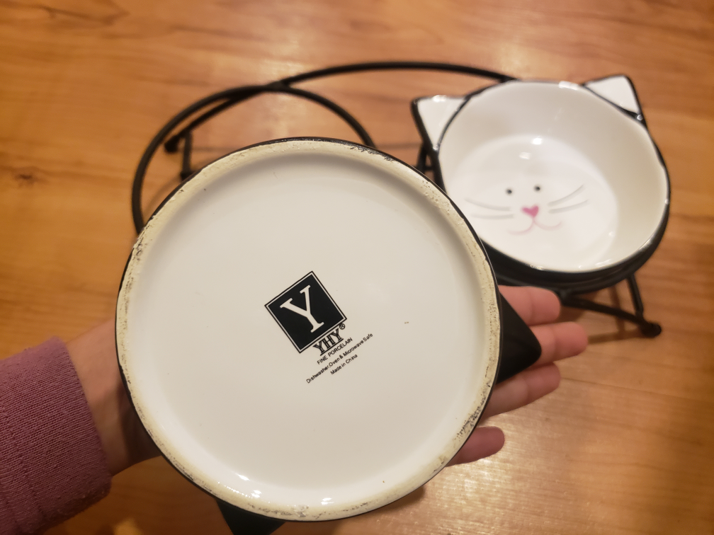 Cat Food and Water Bowls with Stand - photo 3