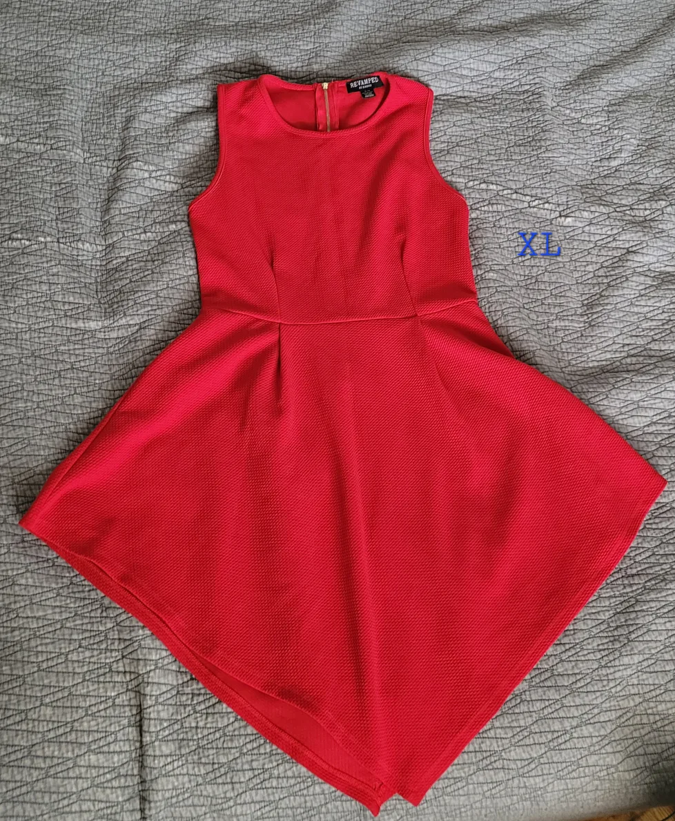 Red Sleeveless Dress XL thumbnail