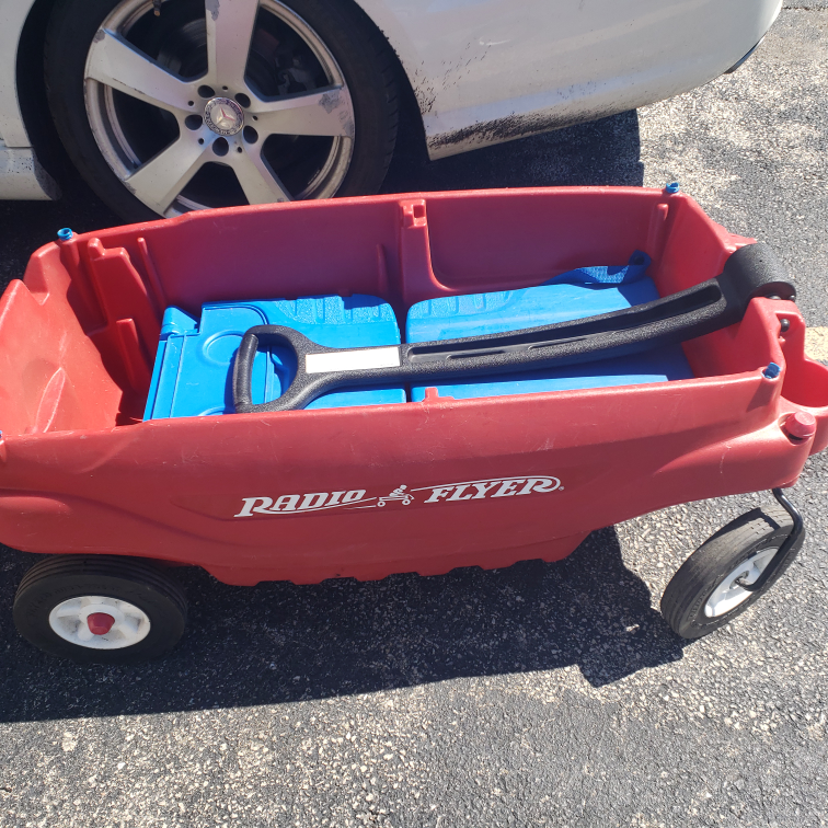 Radio Flyer Wagon - photo 2