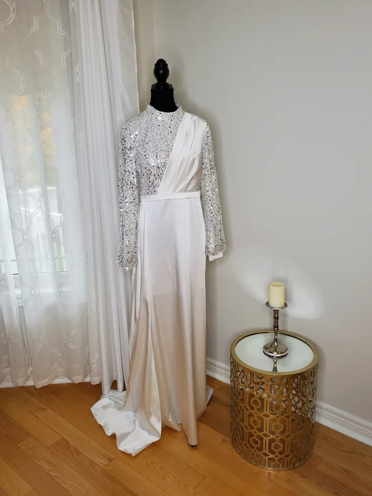 White Sequin Dress image indicator(2)