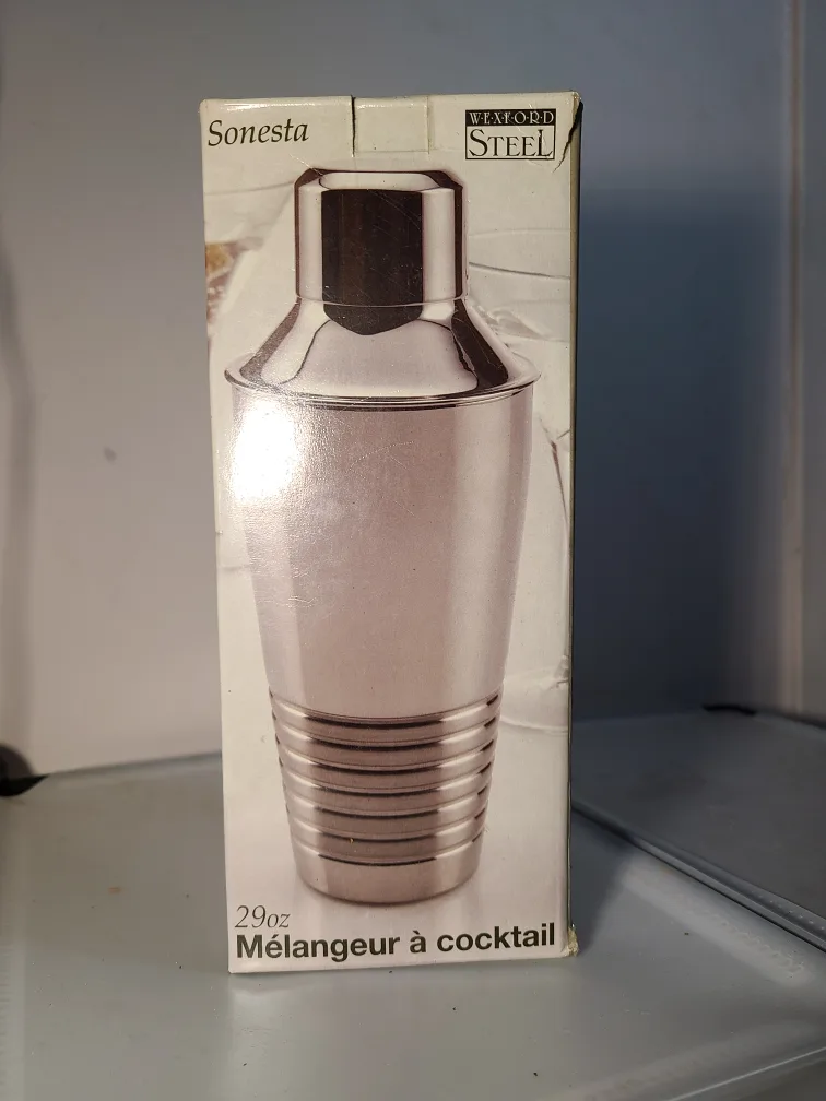 Sonesta 29oz Cocktail Shaker thumbnail