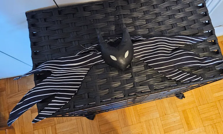 Jack Skellington Neck Piece image indicator(3)