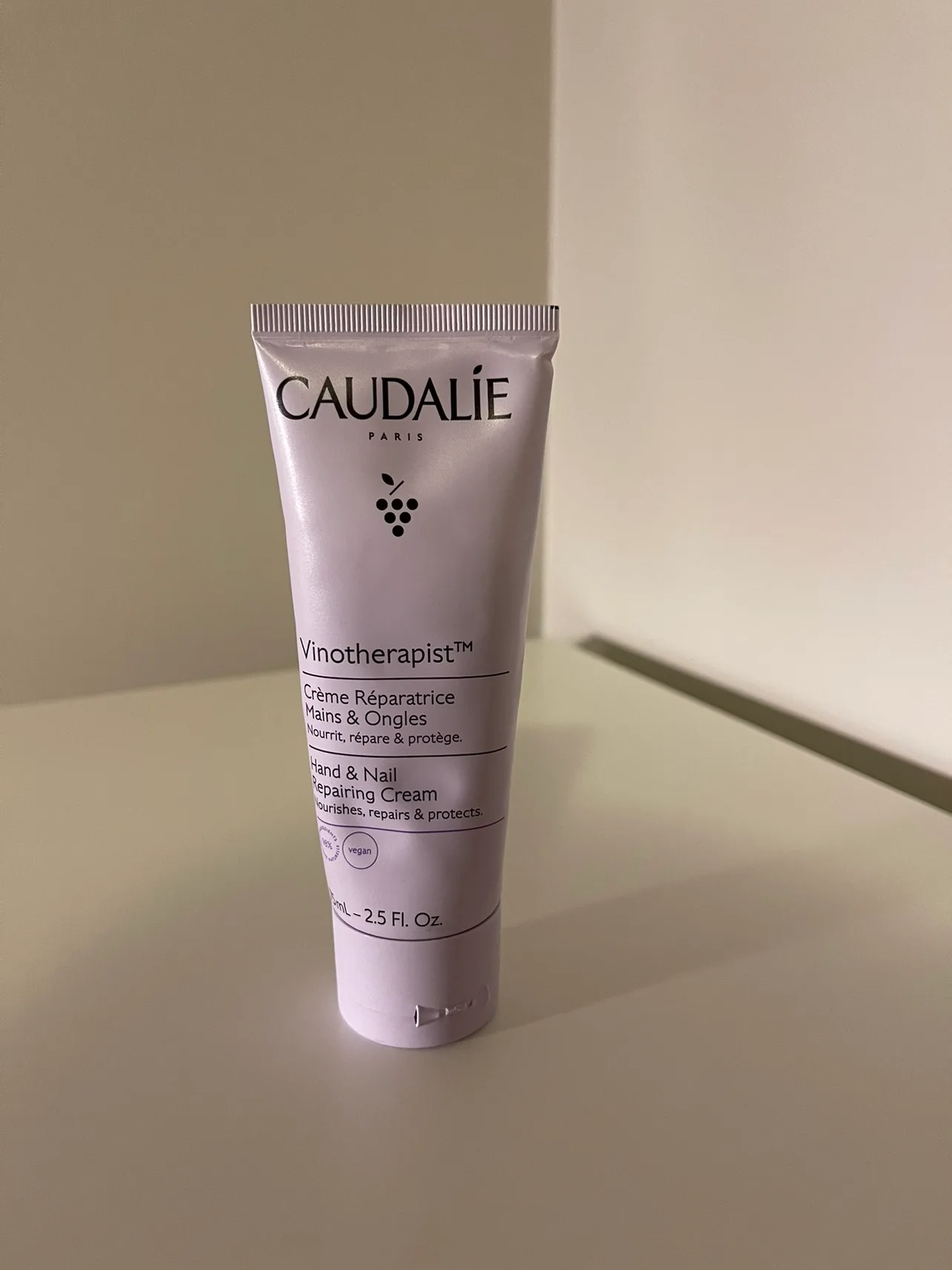 Caudalie Vinotherapist Hand & Nail Repairing Cream thumbnail