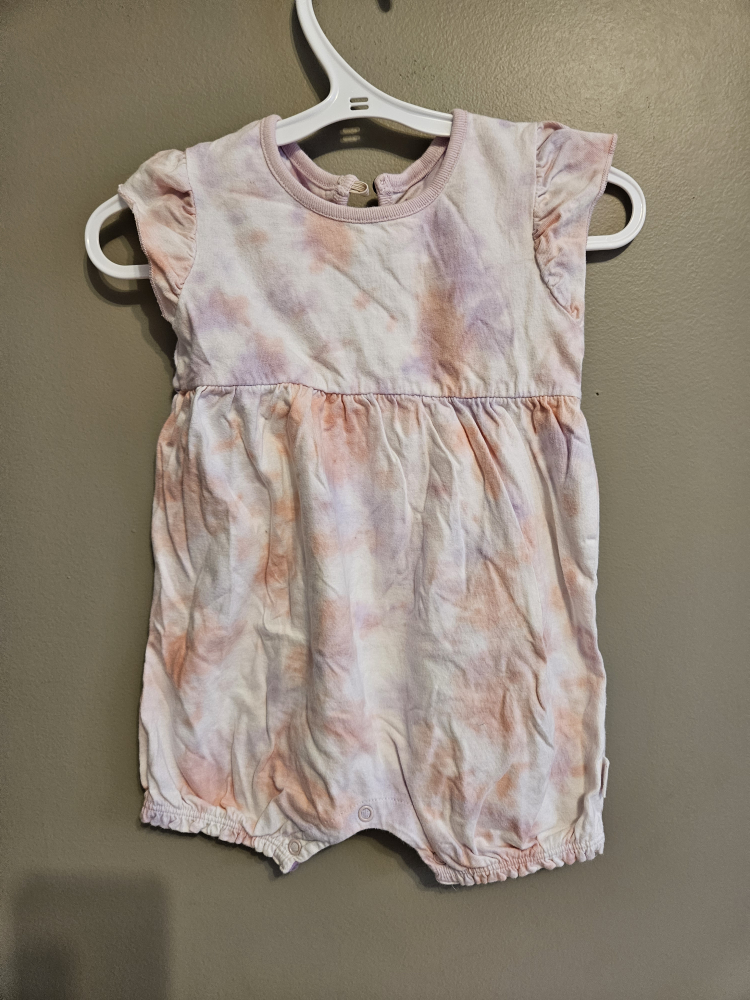 bundle pre-owned baby girl clothes size 12-18 months - photo 4