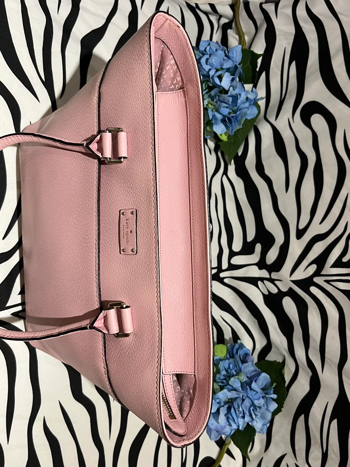 Kate Spade Large Pink Tote Bag/ Purse image indicator(5)