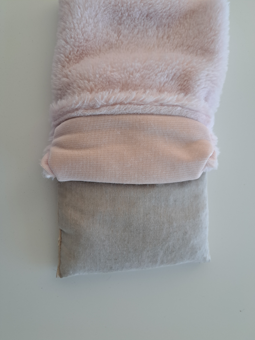 Pink fur microwavable heating pad - photo 2