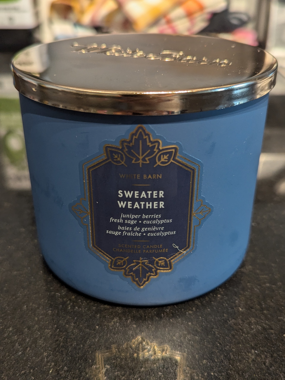 White Barn Candle - Sweater Weather