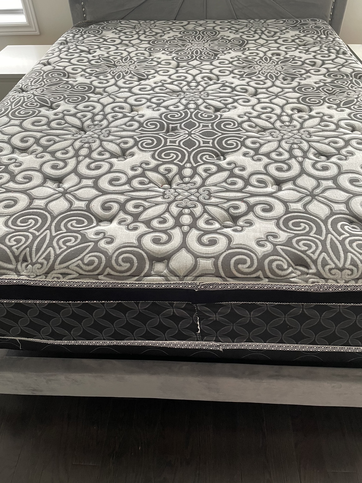 Queen Mattress with box