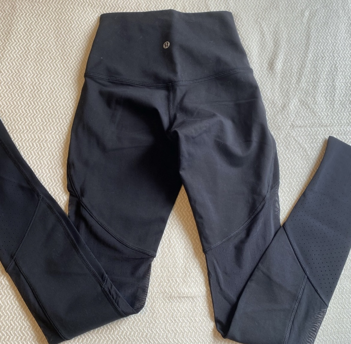 Like new lululemon size 2 - photo 5