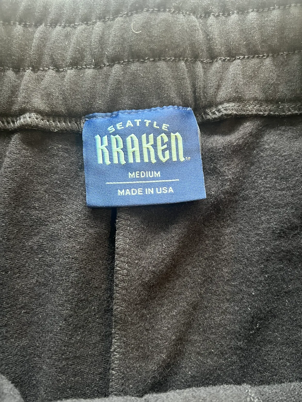 Seattle Kraken Men's Medium Black Sweatpants image indicator(4)