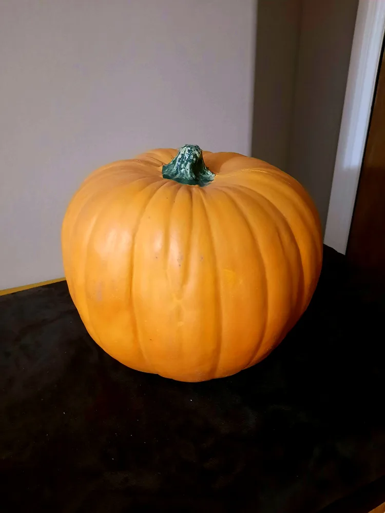 Pumpkin decor thumbnail