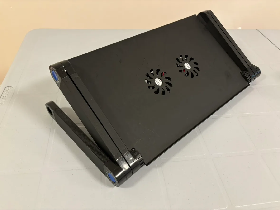 Adjustable Laptop Stand thumbnail