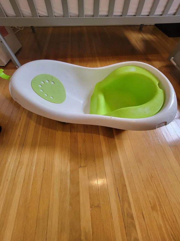Baby Bath Tub thumbnail