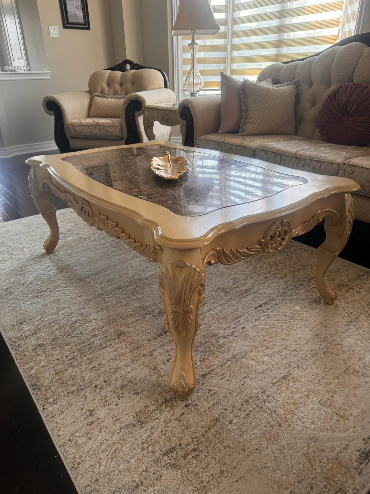 Living Room Furniture Set image indicator(10)