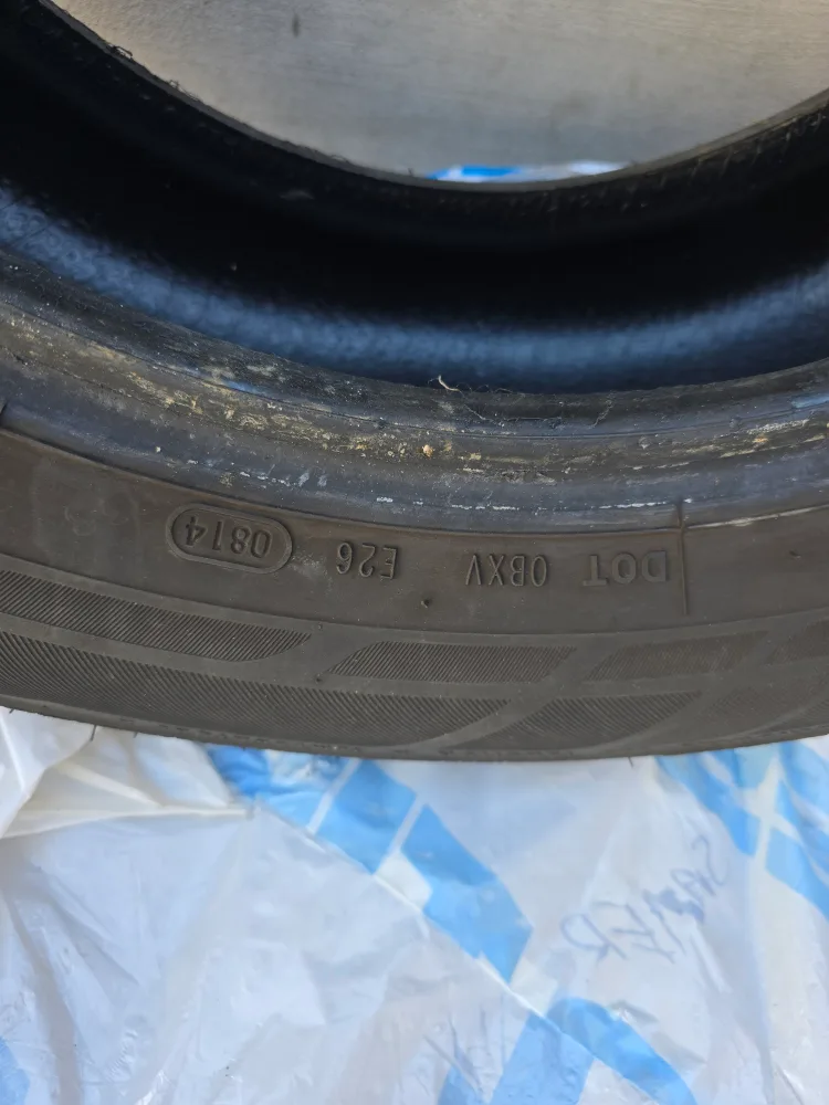 Bridgestone Ecopia 422 P205/60R16 Tire image indicator(3)