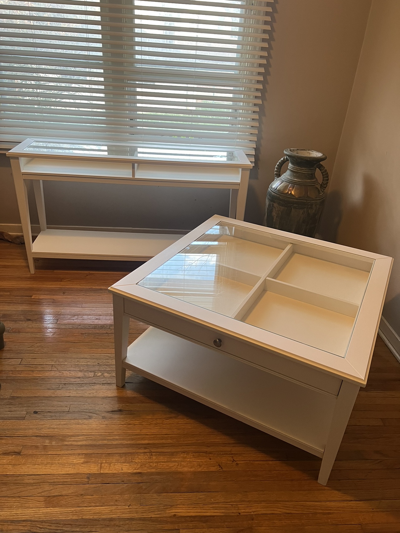 White Coffee Table and Console Table Set