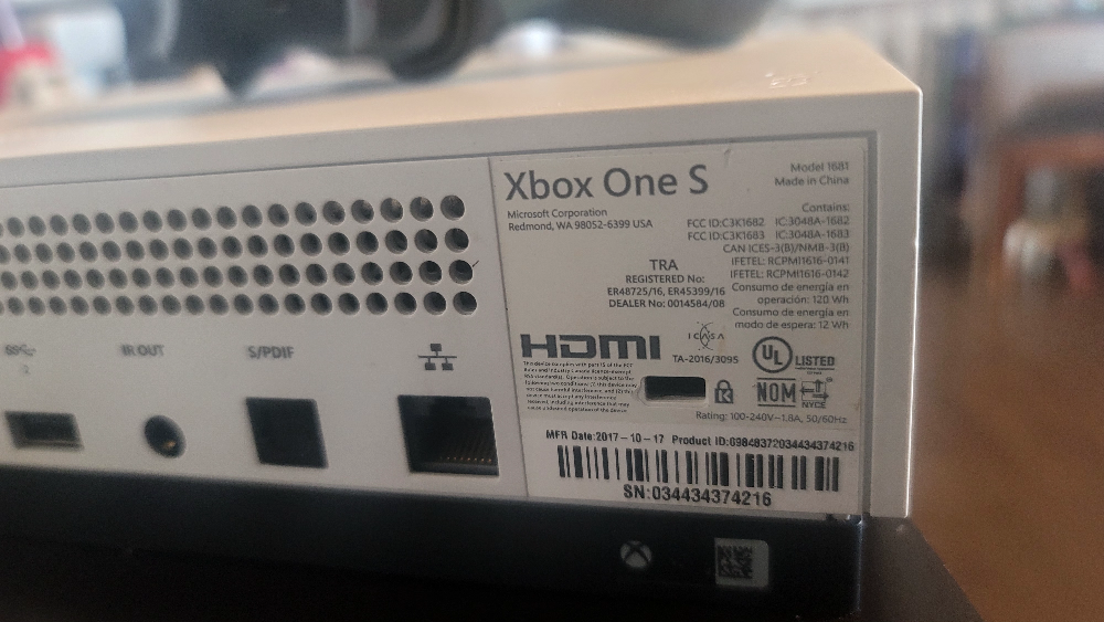 Xbox One S Console with Controller - photo 3