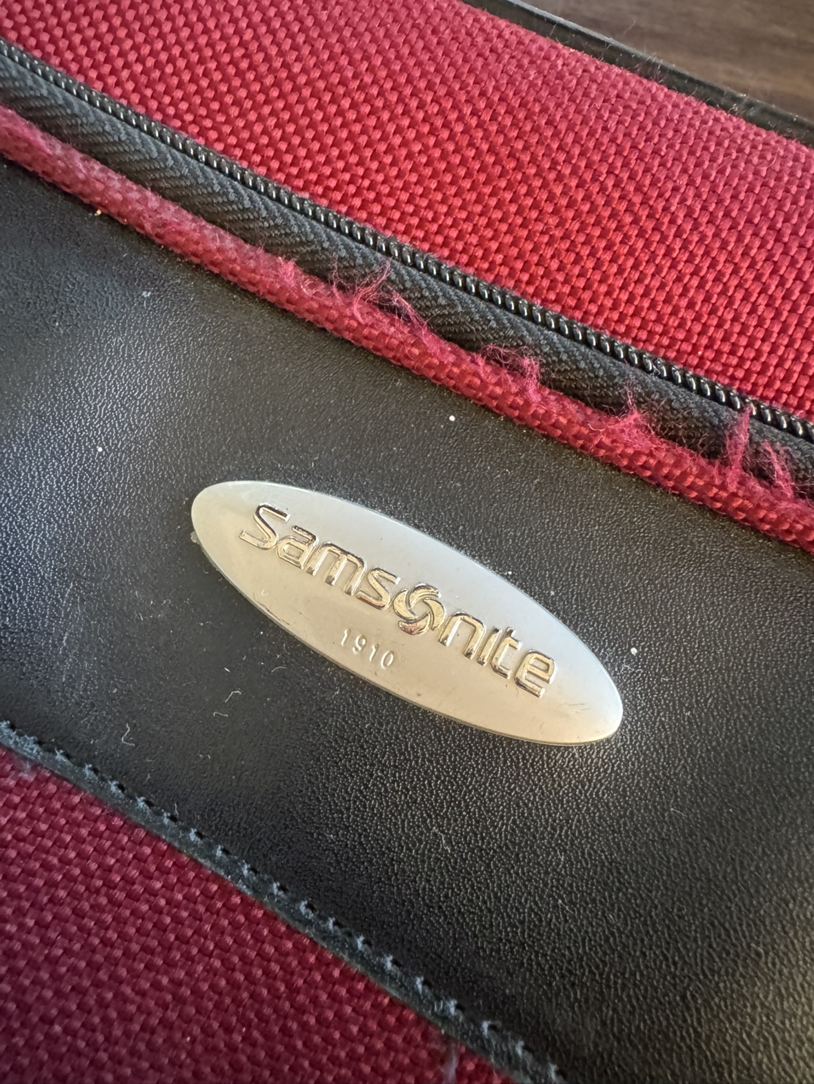 Large used luggage. Perfect for long trips! - photo 5