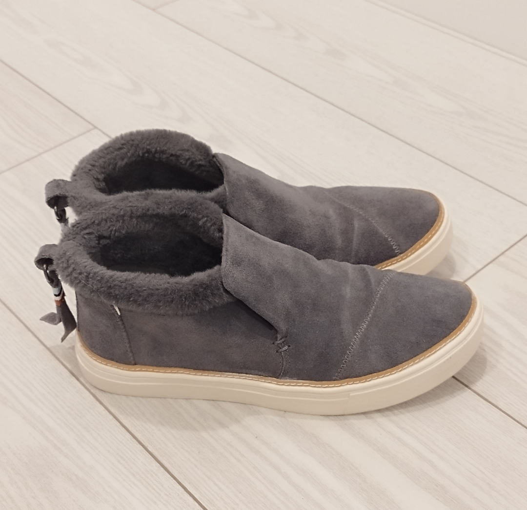TOMS Grey Suede Slip-on Sneakers