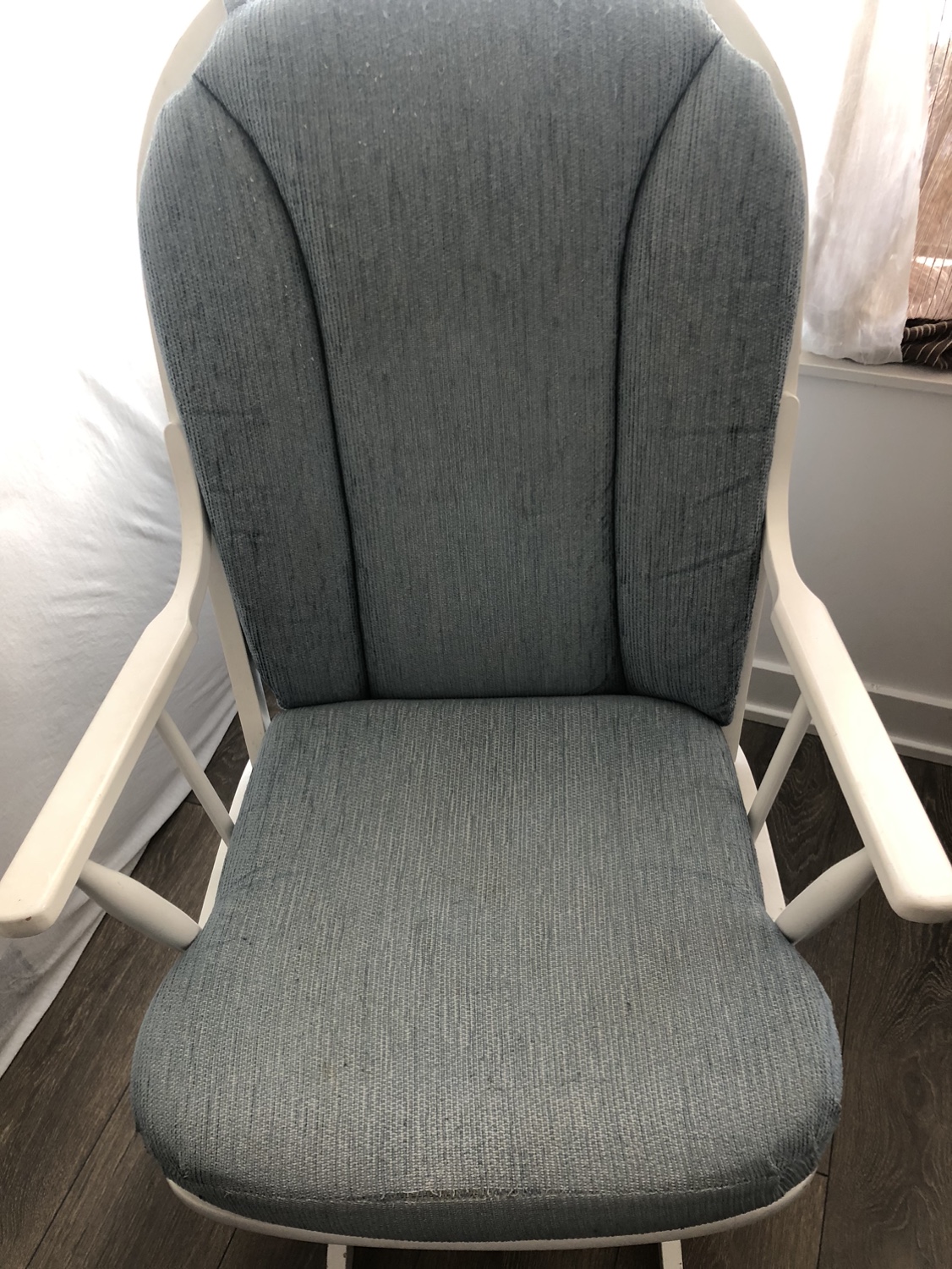 White Rocking Chair - photo 2