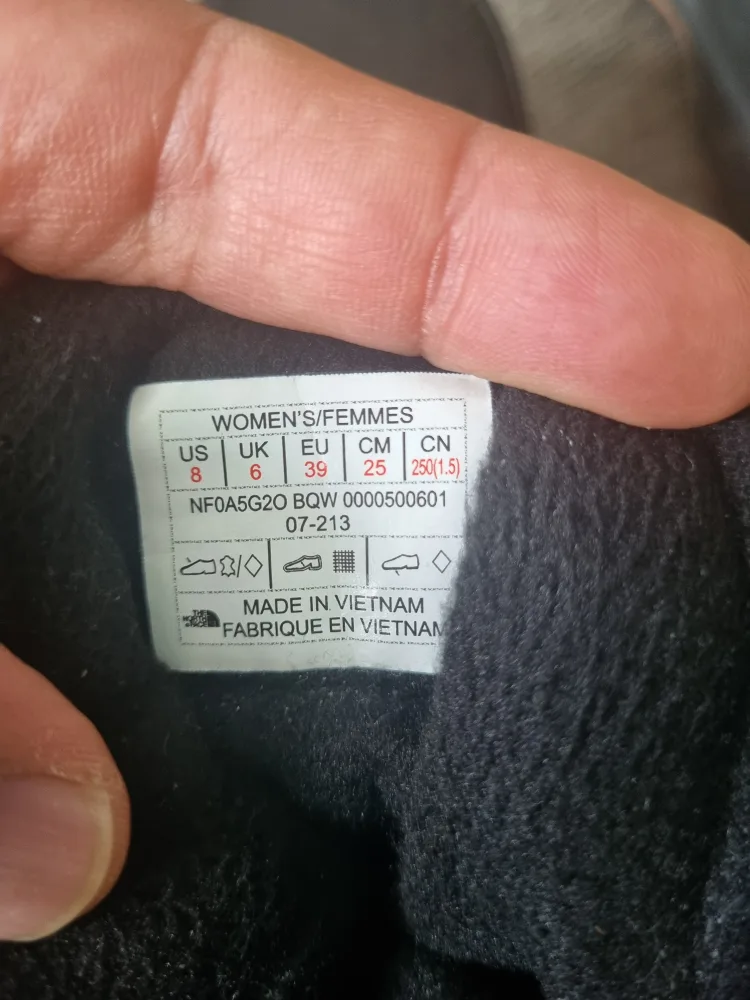 The North Face Women's Winter Boots image indicator(3)