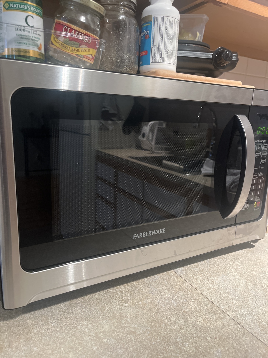Farberware Microwave 1.2 cu. ft. Stainless sensor