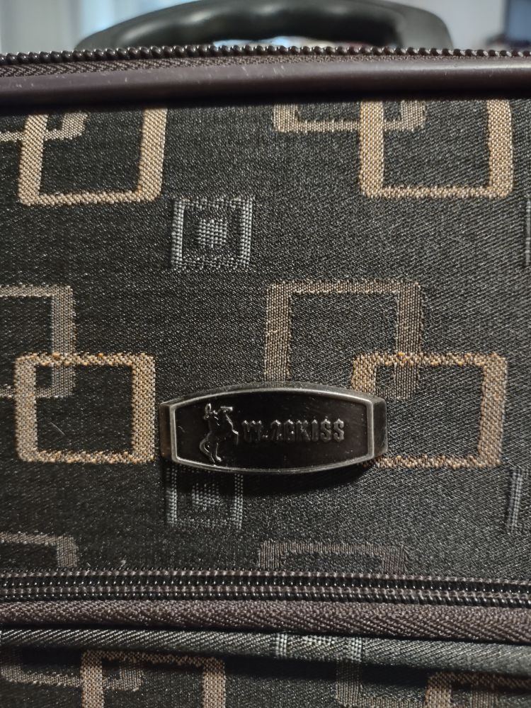 W-ZGKISS  Suitcase with Wheels - photo 2