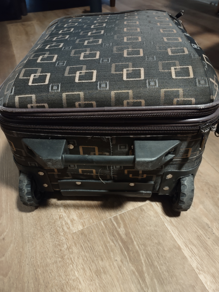 W-ZGKISS  Suitcase with Wheels - photo 3