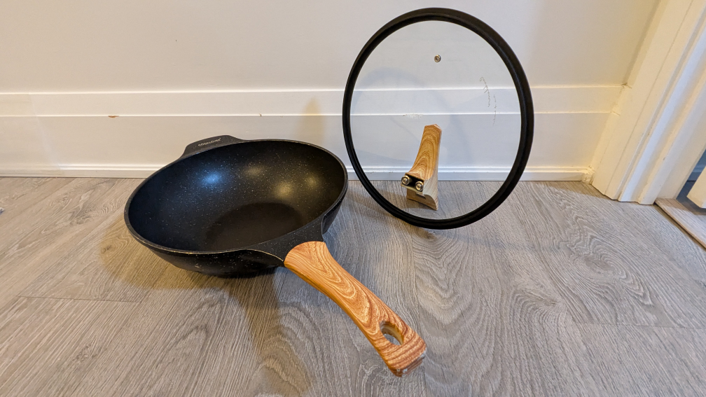 33" Wok with Lid