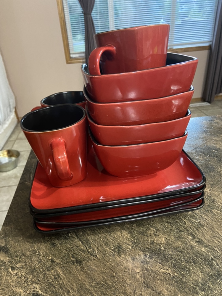 Red Dinnerware Set