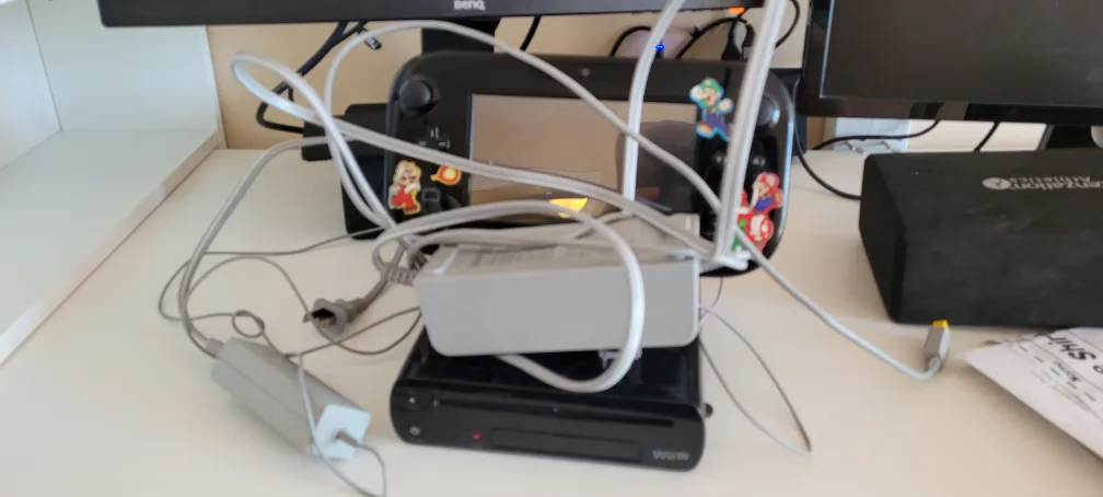 Wii U Console with Games & Accessories image indicator(3)