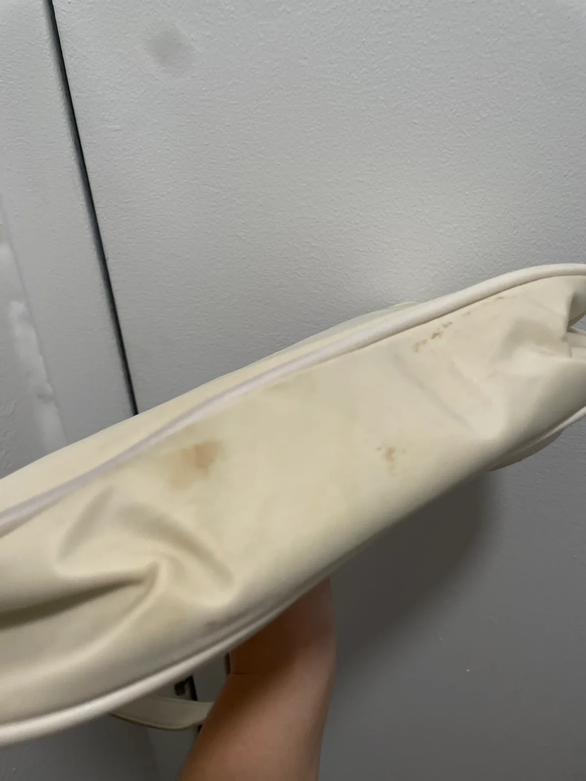 Cream Baguette Bag image indicator(4)