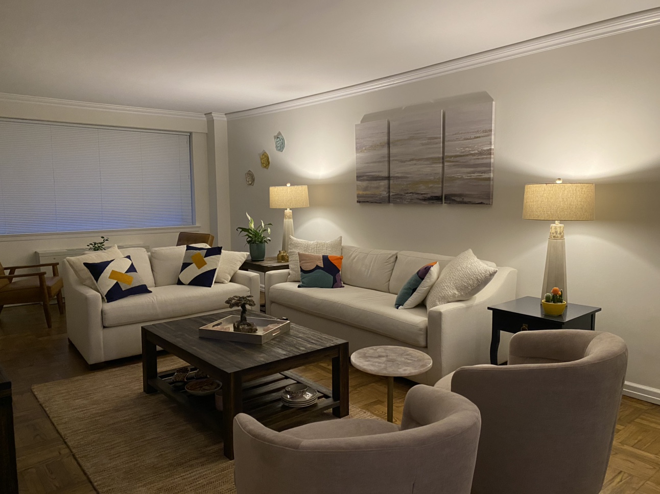 Living Room Bassett Sofa & loveseat