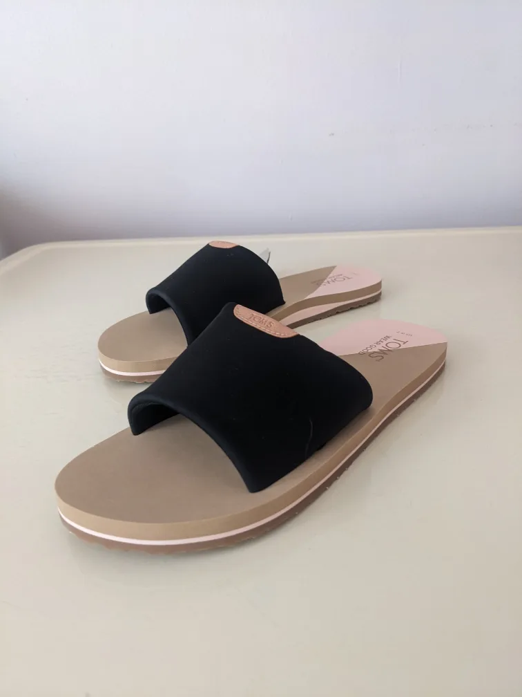 TOMS Carly Black Jersey Slides Size 7 thumbnail