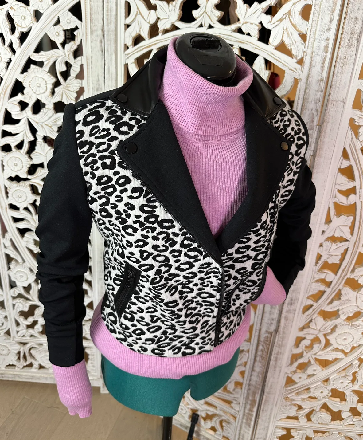 🧡 $695 NWOT Rebecca Taylor Sz 0 XS S leopard Moto Jacket Leather image indicator(3)