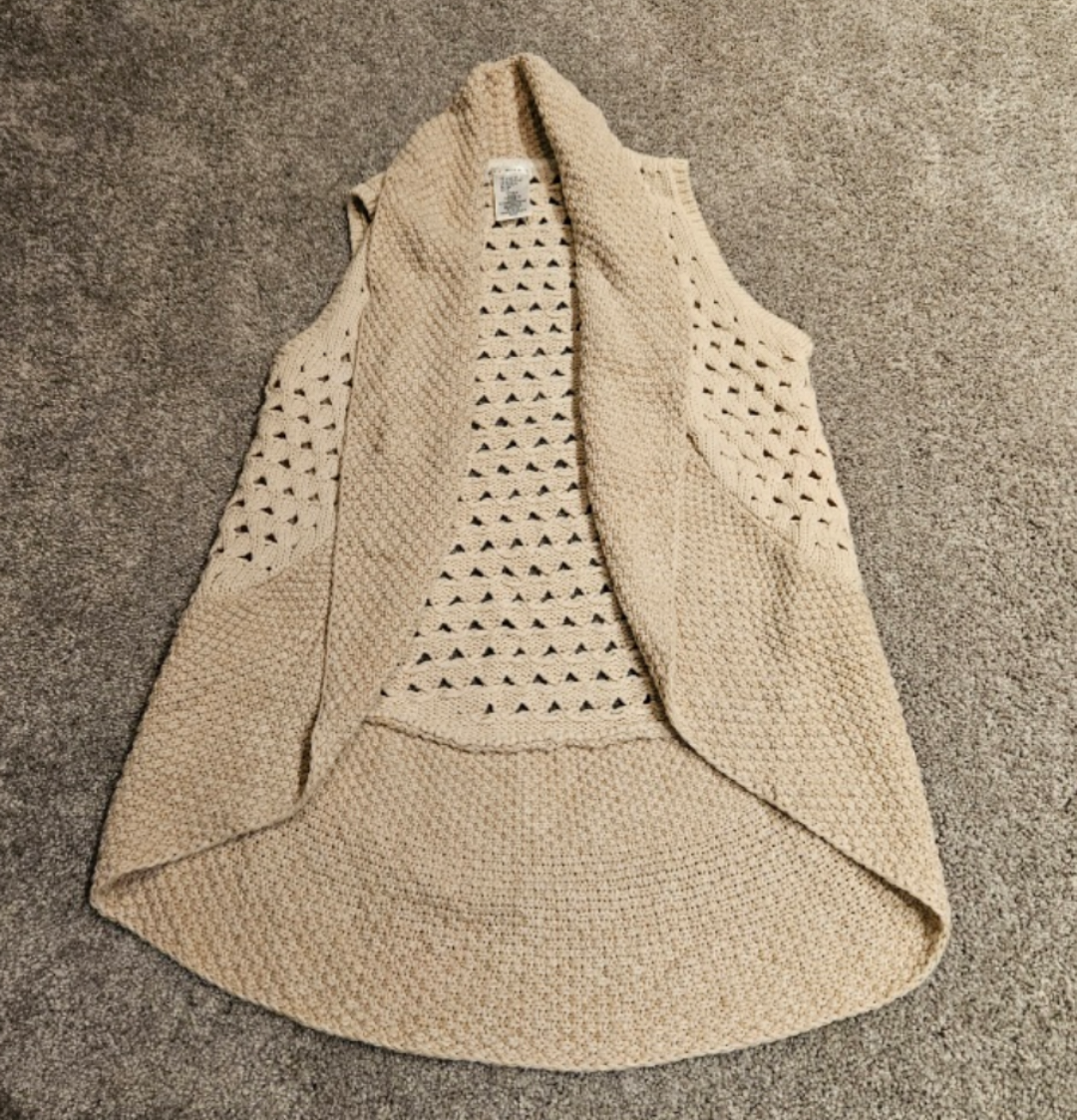 Knitted Cardigan Vest