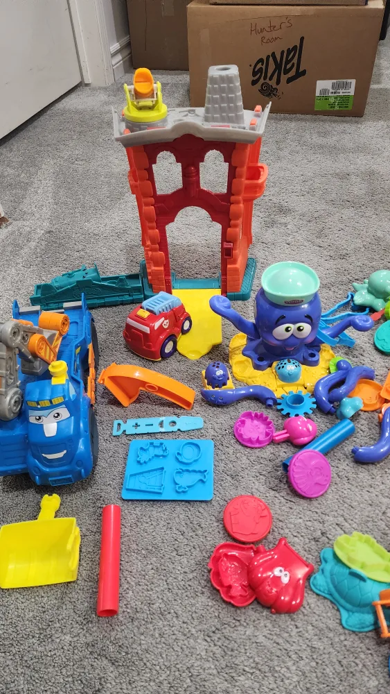 Play-Doh Play-Date Fire Station and Octopus Playset image indicator(2)