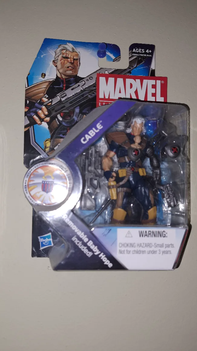 Marvel Universe Cable Action Figure with Hope 3.74" image indicator(2)
