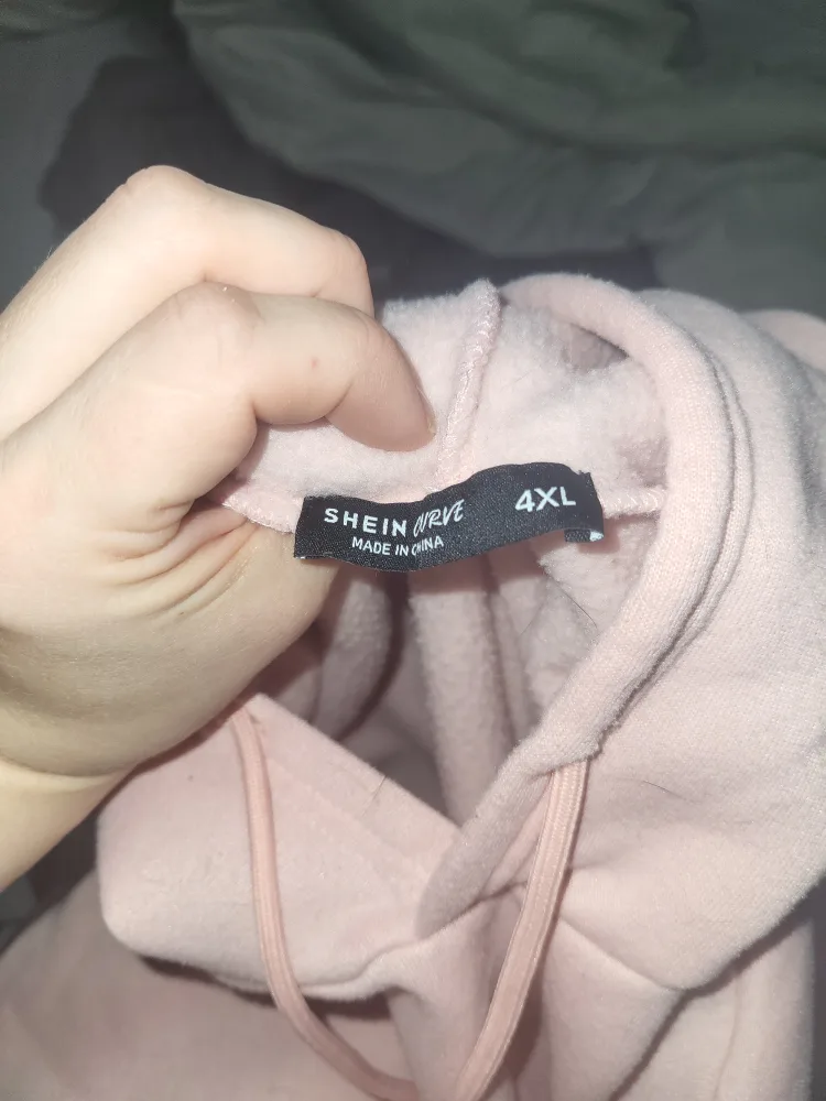 Pink Hoodie & Floral Sweatpants Set image indicator(3)