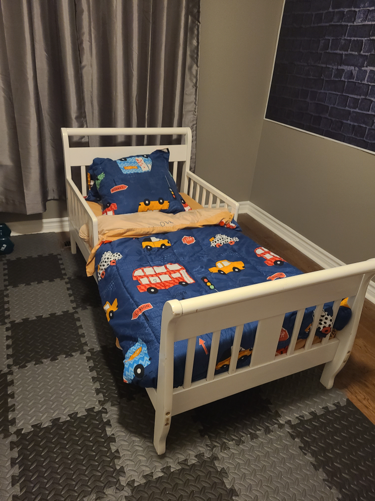 White Toddler Bed - photo 2