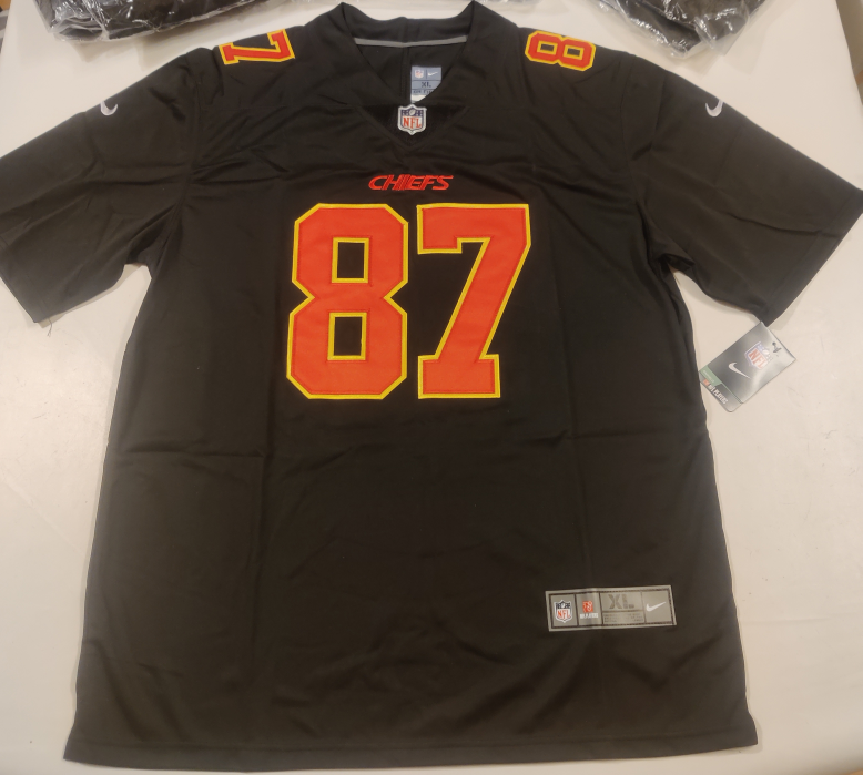 Travis Kelce Kansas City Chiefs Jersey - photo 2